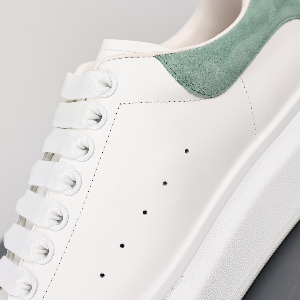 Alexander McQueen - White Light Green